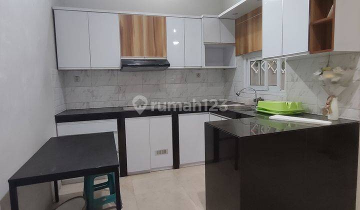 Dijual Cepat Rumah 2 Lantai, Siap Huni, Bagus, Full Furnished Di Duta Indah Residences, Periuk, Tangerang, Shm, Lokasi Strategis 1