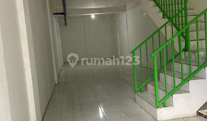 For sale or rent: 4.5-story shophouse in Kalimalang, Bekasi For sale or rent: 4.5-story shophouse in Kalimalang, Bekasi