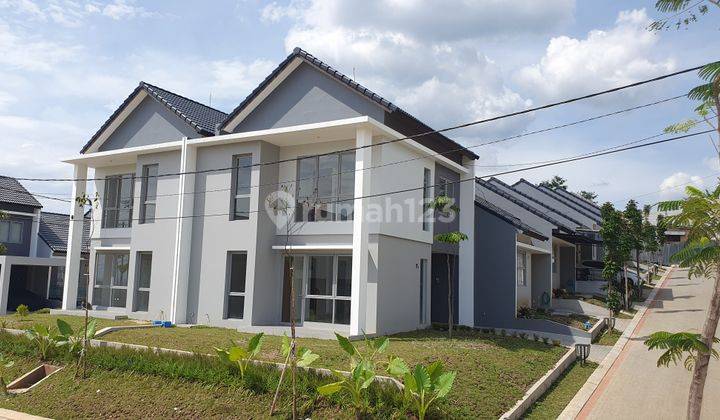 Rumah Mewah Tipe 110, 5 Menit Ke Tol Cileunyi, Kpr Ok 1