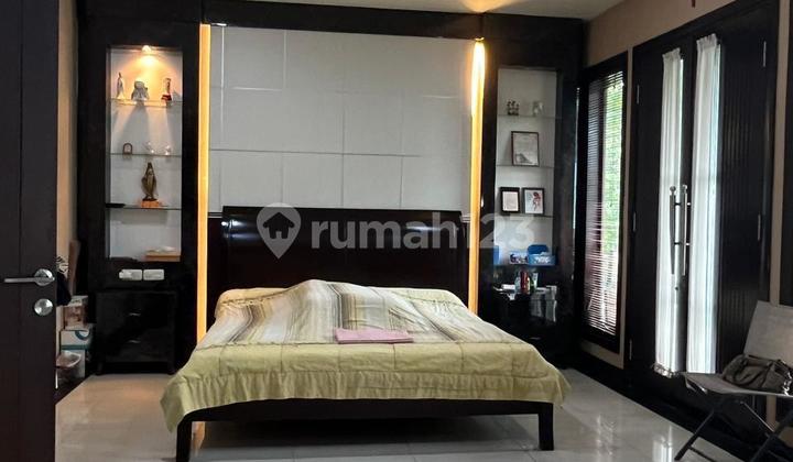 Modern Luxury House Private Pool Corner Taman The Green BSD With Pool 2