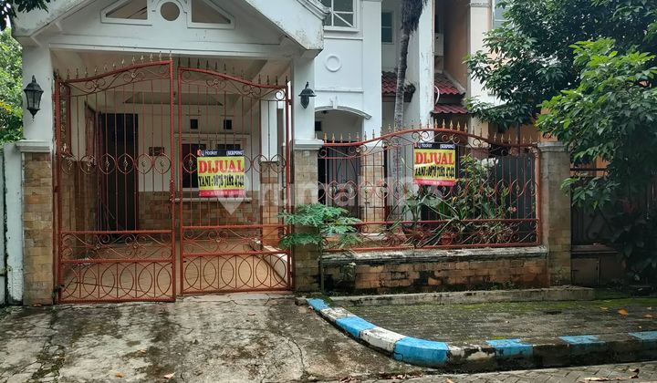 Rumah di Villa Serpong Nempel Perumahan Kejaksaan Semi Furnish