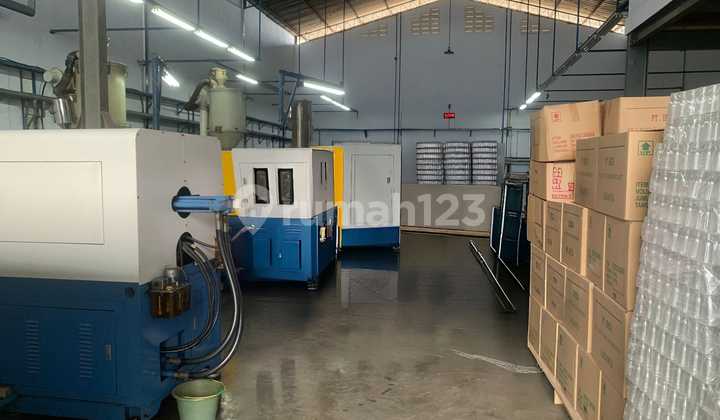 Warehouse for Sale in Nusa Indah Complex, Tangerang