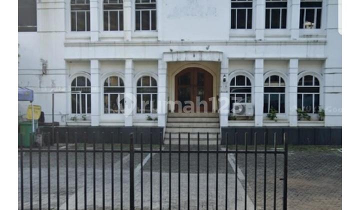 For Sale: 2-Story Building in Commercial Area, Kebayoran Baru