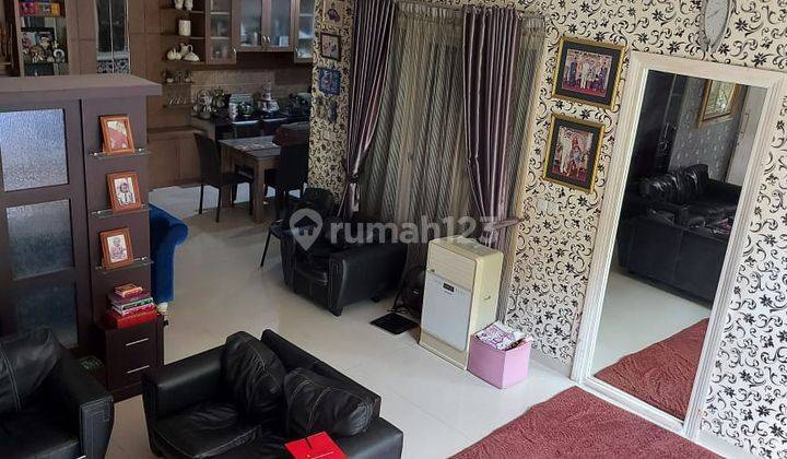  Dijual Rumah Strategis, Depan Taman di Villa Melati Mas Serpong 1