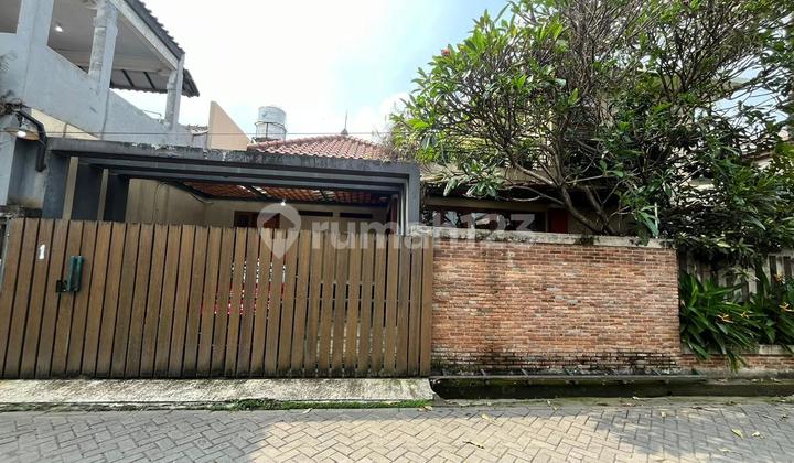 Dijual Rumah di Perum 2 Kelapa Dua, Hoek, Full Furnished