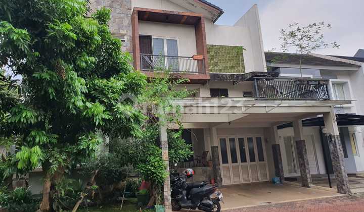 Dijual Rumah di Pavilion Residence Posisi Hoek Ada Kolam Renang Dijual Rumah di Pavilion Residence Posisi Hoek Ada Kolam Renang