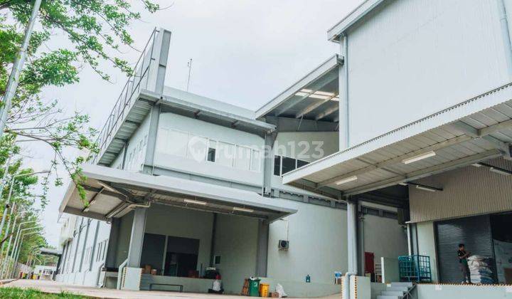 Dijual Gedung Komersial 4 Lantai Dekat Pintu Tol di Kota Bandung 2