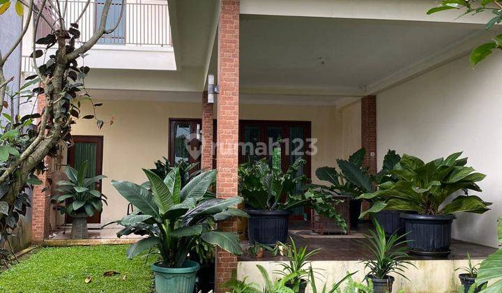 Dijual Rumah Villa Hoek, Sejuk, View Gunung di Nirwana Residence 1