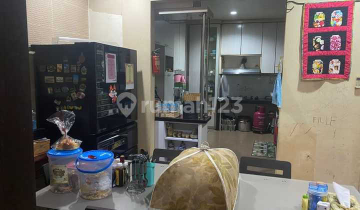 Turun Harga Rumah 2 Lantai Hadap Selatan di Delatinos Bsd 2