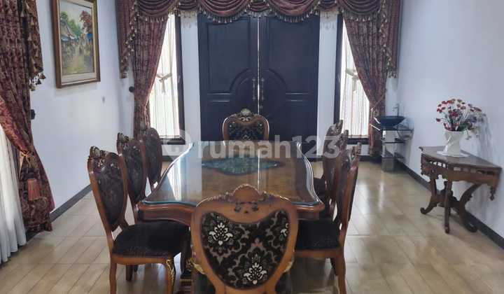 Dijual Rumah Mewah Bukit Golf BSD Ada Kolam Renang dan Asri 2