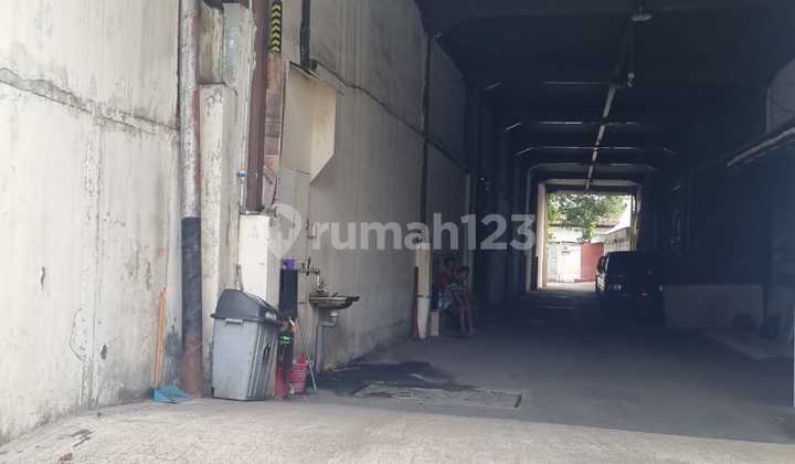 For Sale Land and Factory on the Side of the Main Road in South Jakarta For Sale Land and Factory on the Side of the Main Road in South Jakarta