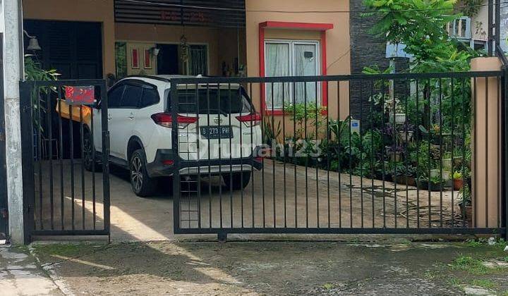 Dijual Rumah di Lingkungan Aman Dan Nyaman di Griya Loka 1