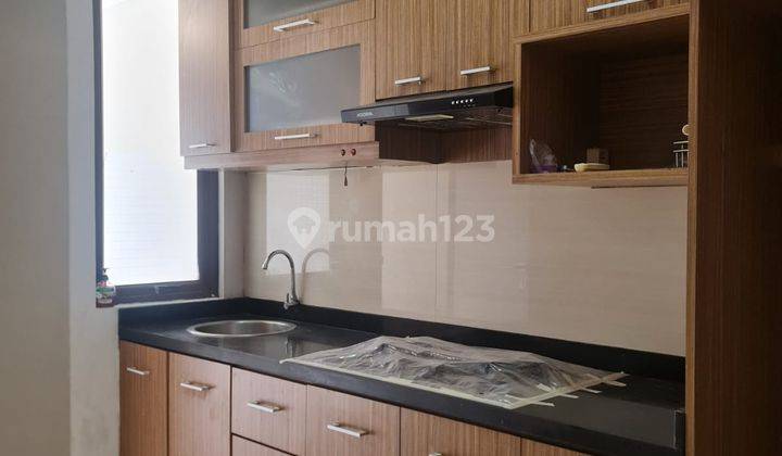 Dijual Cepat Rumah Semi Furnished di Discovery Conserva Bintaro 2