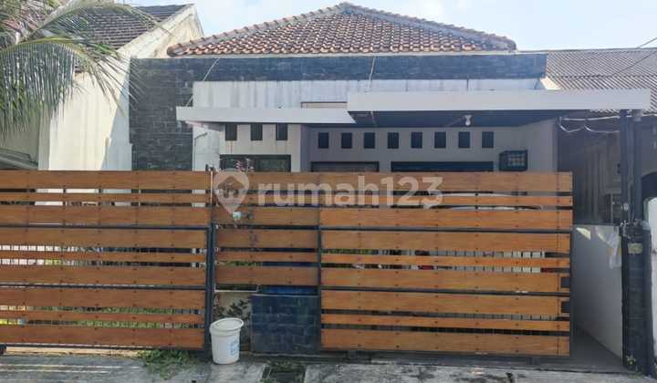 Dijual Rumah Hadap Selatan di Bumi Puspitek Asri