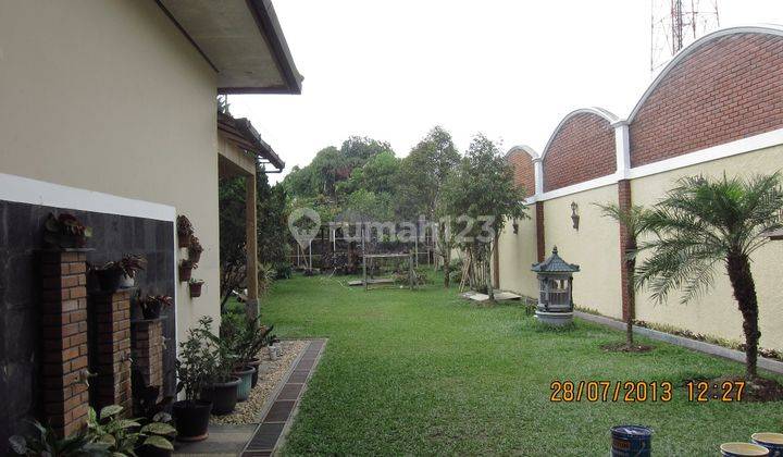  Dijual Rumah Cantik Asri, Furnished di Jalan Selabintana, Sukabumi 2