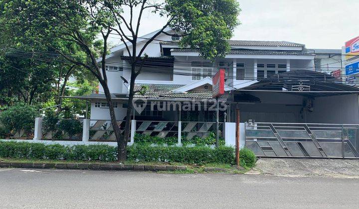 Rumah Hoek, Cantik Dan Asri 2 Lantai di Maleo Raya Bintaro 9 1