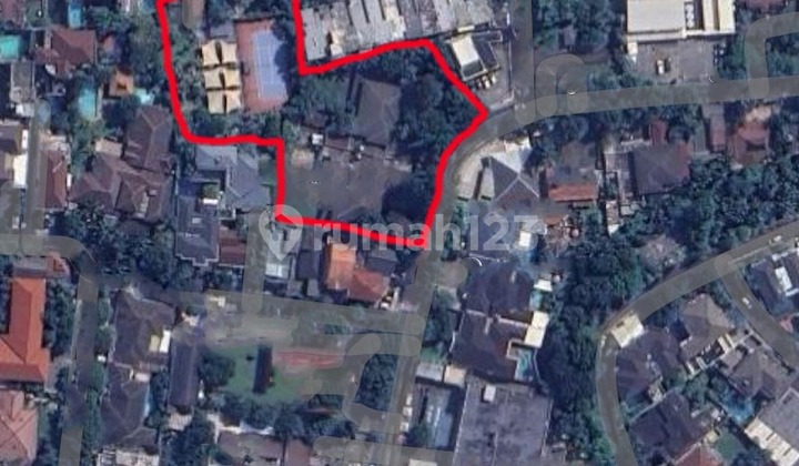 For Sale Land Calculation House Bonus Facilities Tennis Court and Playground in East Kemang, South Jakarta For Sale Land Calculation House Bonus Facilities Tennis Court and Playground in East Kemang, South Jakarta
