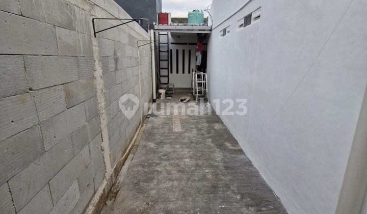 Dijual Kos Terisi Penuh Dekat Universitas Pamulang, Bangunan Baru