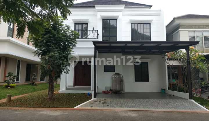 Dijual Rumah Pondasi Bor Pile, Design Klasik di Foresta Naturale Dijual Rumah Pondasi Bor Pile, Design Klasik di Foresta Naturale