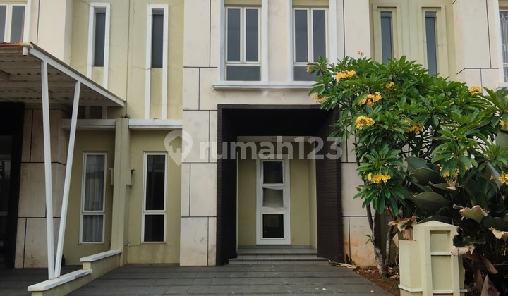 Ready-to-Occupy House, Strategic Location in Sutera Leora Alam Sutera Ready-to-Occupy House, Strategic Location in Sutera Leora Alam Sutera
