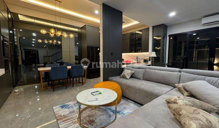 Dijual Rumah Mewah Full Furnished  Karawaci Tangerang 2