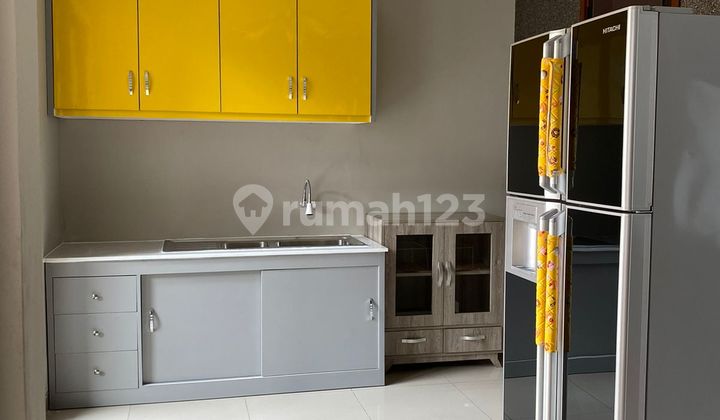 Dijual Rumah 2 Lantai Bagus di Cluster Heliconia, De Park Bsd. Ivl Efk 2