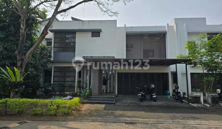 Dijual Rumah Mewah 2 Lantai Semi Furnished di Green Cove Bsd,- Ln EFB