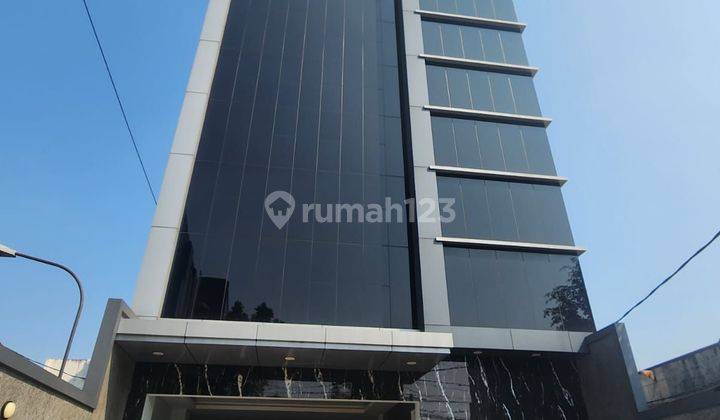 FOR SALE Brand New
Office Gedung Mini Building
4.5 Lantai cawang Jakarta Timur 2