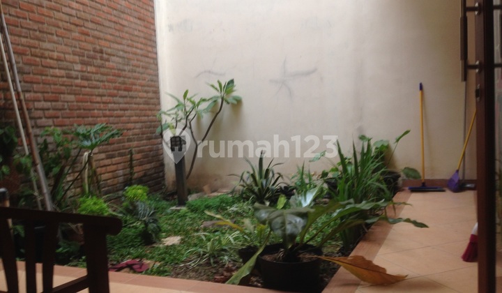 Rumah Kondisi Baik Siap Huni 2