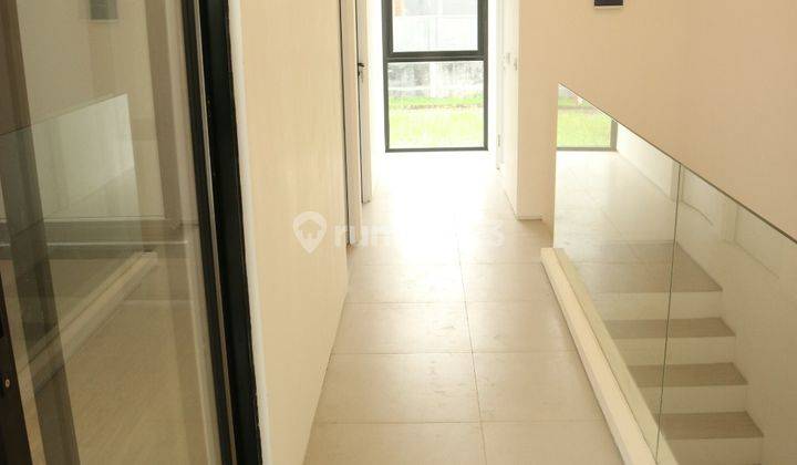 Jual Rumah Baru Dian Istana Wiyung 2