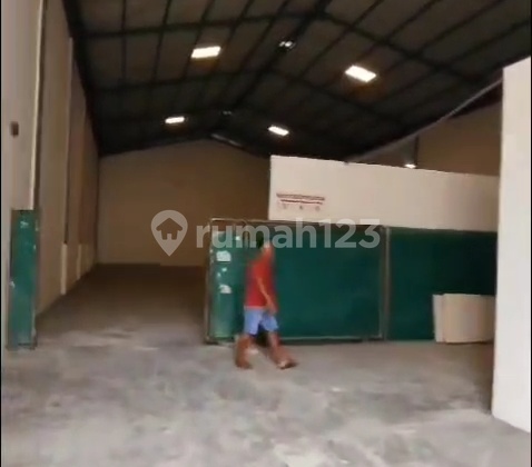 For Rent Sinar Buduran Warehouse For Direct Users For Rent Sinar Buduran Warehouse For Direct Users