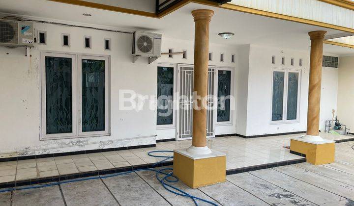 RUMAH MEWAH SIAP HUNI HARGA MIRING ADA BONUSNYA WATER HEATER 2 UNIT AC 1 UNIT ANTI BANJIR SUPRIYADI KALIPANCUR PEDURUNGAN SEMARANG TIMUR 1