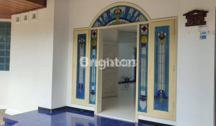 Rumah Mewah Srondol Bumi Indah Dekat Undip Banyumanik Semarang 2