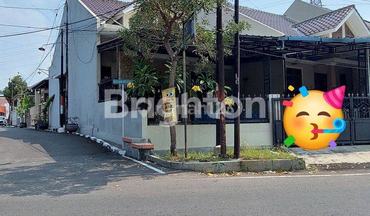 RUMAH POJOK ANTIK SEMI FURNISH KAYU JATI SENDANG MULYO TEMBALANG 1