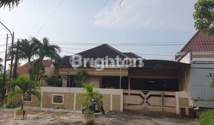 RUMAH SIAP HUNI BAGUS TERAWAT STRATEGIS BOROBUDUR MANYARAN SEMARANG BARAT 1