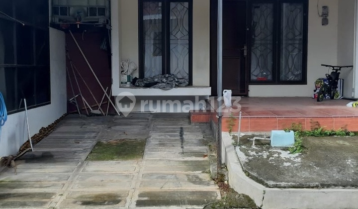 Ready-to-Use House Near Majapahit Supermarket, East Semarang 1