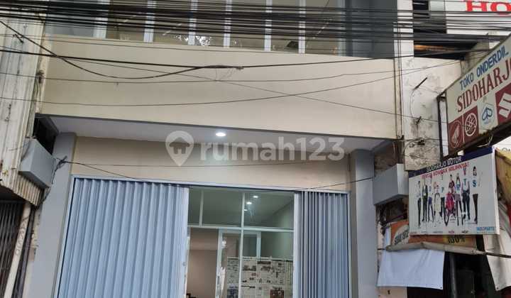 Two-Story Shop House in Mataram, Semarang 2