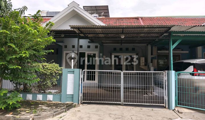 1.5-Story House Near Karangturi School, Graha Padma, Semarang 1