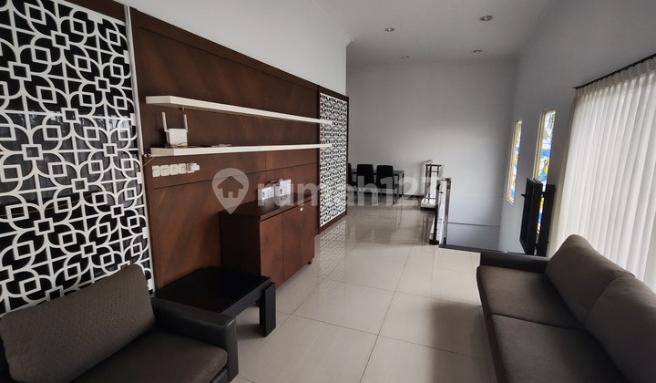 Rumah 2 Lantai Bagus Murah Dekat Akpol Sinabung Semarang Selatan 2