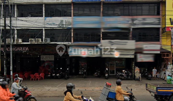 Ruko 3,5 Lantai di Ciputat, Lokasi Sangat Strategis! Ruko 3,5 Lantai di Ciputat, Lokasi Sangat Strategis!