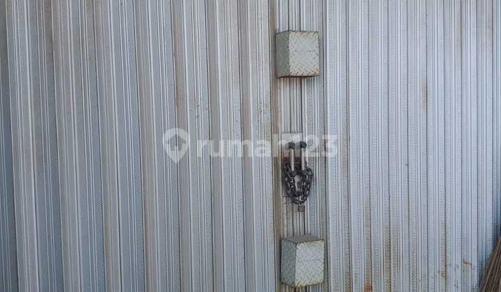 For Sale: Kiosk and Boarding House in Cikokol, Tangerang