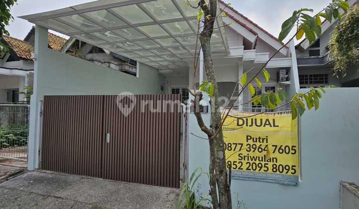 Brand New House di Graha Raya 