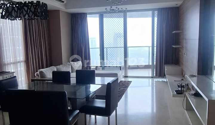 Apartment Kemang Village 3+1 BR Bagus Furnished 1