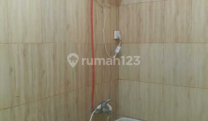 Rumah Bagus Semi Furnished SHM Condet, Jakarta Timur 2