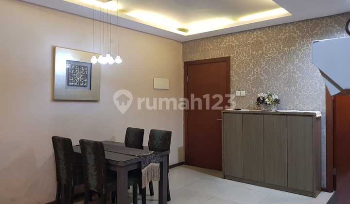 Apartment Thamrin Residences 3 BR Bagus Furnished 2