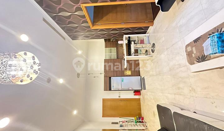 One Bedroom Apartment Senayan Residences in South Jakarta 2
