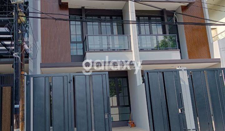 Rumah di Kavling DKI Meruya Selatan 1
