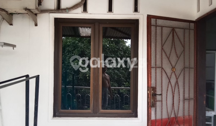 Rumah Cluster 2 Lantai Graha Raya Bintaro, 4KT 2KM