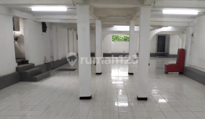 Row Building Hook Position for Rent in Tanjung Priok 2