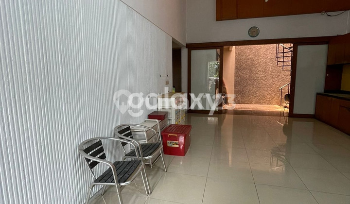 Dijual Rumah di Taman Meruya Ilir Dekat Puri Indah dan Akses Toll